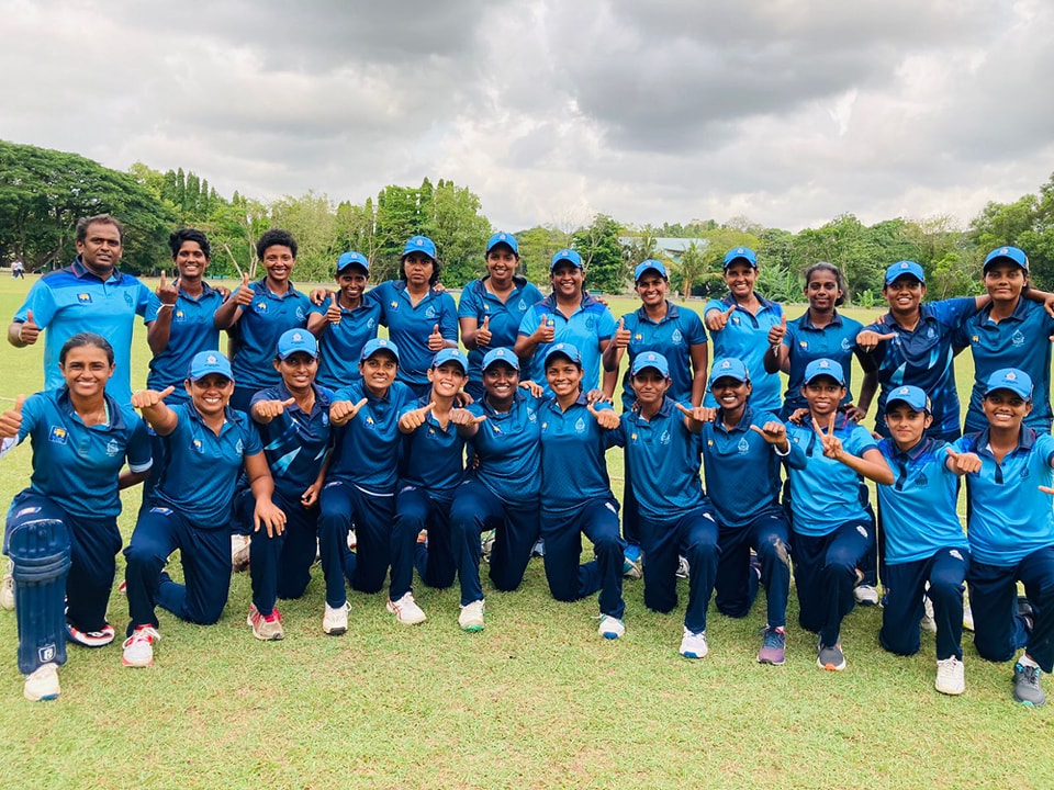 කාන්තා ක්‍රිකට් ශූරතාව නාවික හමුදාවට