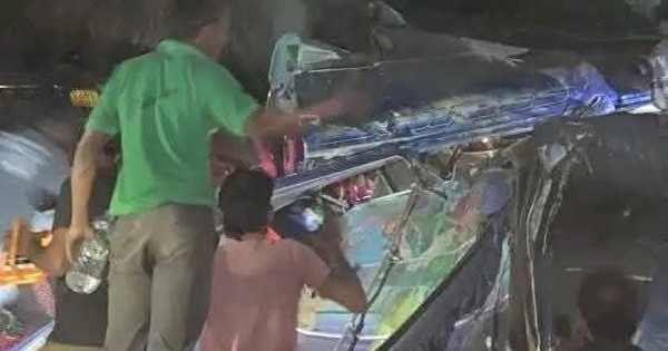 ඇල්ල – වැල්ලවාය මාර්ගයේ බස් රථ අනතුරෙන් මියගිය ගණන 15 දක්වා ඉහළට